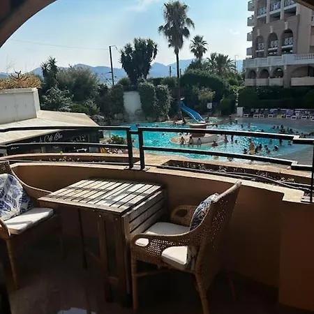 Cannes, Piscine - Vue - Terasse Apartament